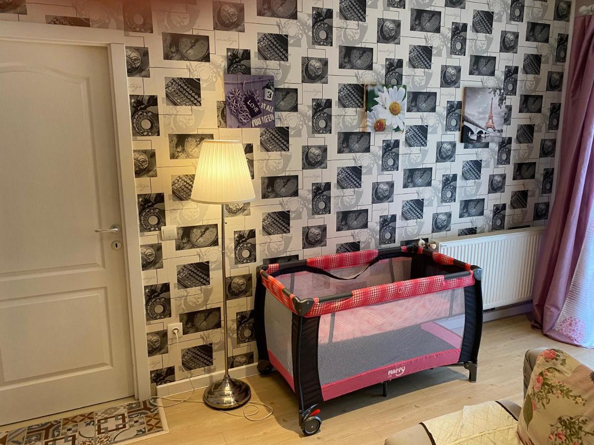 Апартаменти Igi Red Flat With Free Private Parking Клуж-Напока Екстер'єр фото